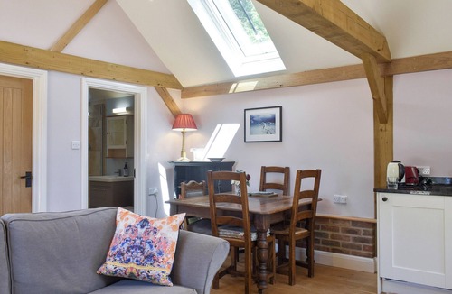 West Hoathly Cottage | 1 bedroom accommodation in West Hoathly