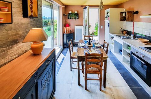 Mont-Dol House | 1 bedroom accommodation in Mont-Dol