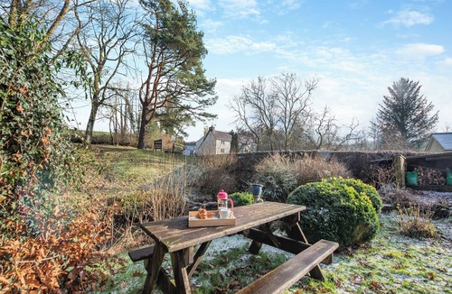 Pentrefelin Cottage | 1 bedroom accommodation in Abergorlech