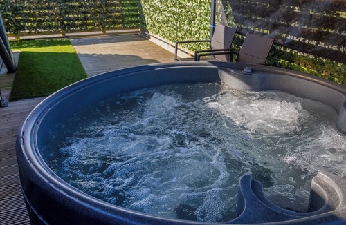 Alloa Cottage | 1 bedroom accommodation in Clackmannan