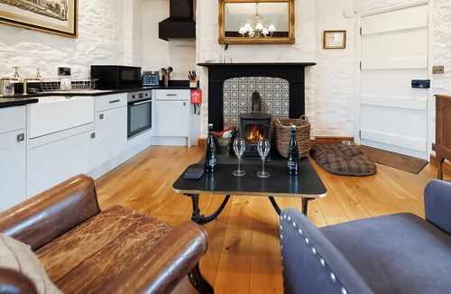 Llangattock Cottage | 1 bedroom accommodation in Crickhowell