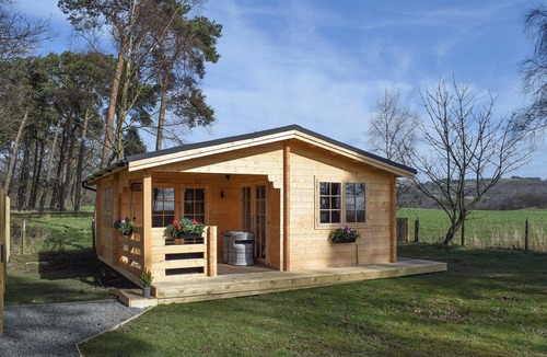 Dunfermline Cottage | 1 bedroom accommodation in Dunfermline