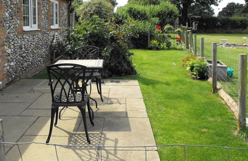 East Dereham Cottage | 1 bedroom accommodation in Great Dunham