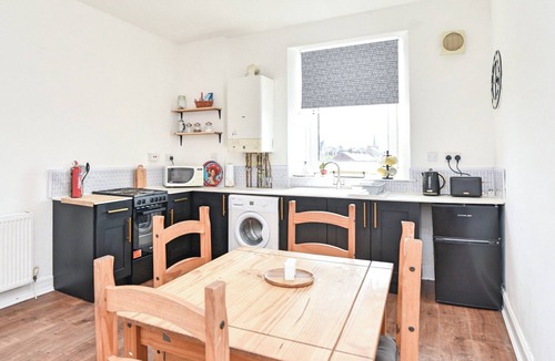 Helensburgh Cottage | 1 bedroom accommodation in Helensburgh