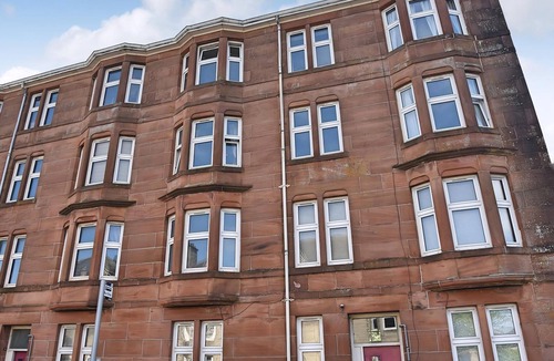 Helensburgh Cottage | 1 bedroom accommodation in Helensburgh