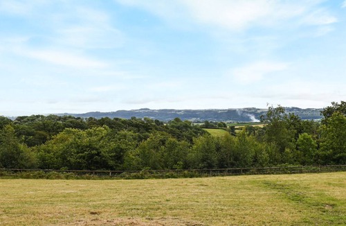 Pont-ar-gothi Cottage | 1 bedroom accommodation in Nantgaredig