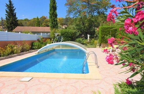 Donzere House | 1 bedroom accommodation in Donzère