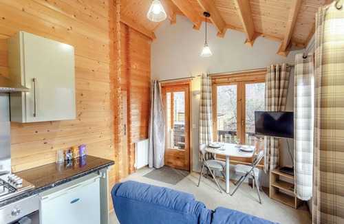 Banchory Ski Chalet | 1 bedroom accommodation in Castlewood