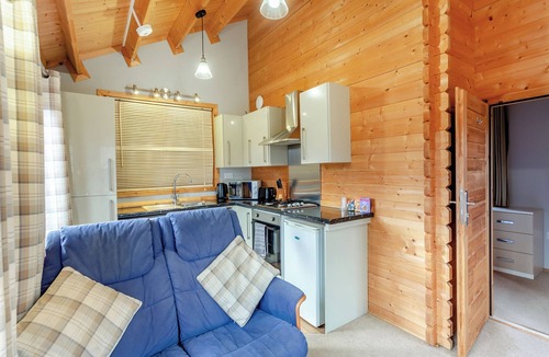Banchory Ski Chalet | 1 bedroom accommodation in Castlewood