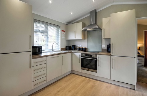 Raywell Ski Chalet | 1 bedroom accommodation in Raywell, Beverley