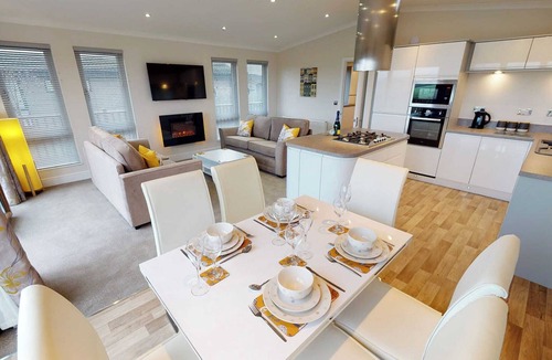 Raywell Ski Chalet | 1 bedroom accommodation in Raywell, Beverley