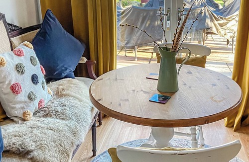 Castle Douglas Cottage | 1 bedroom accommodation in Dalbeattie