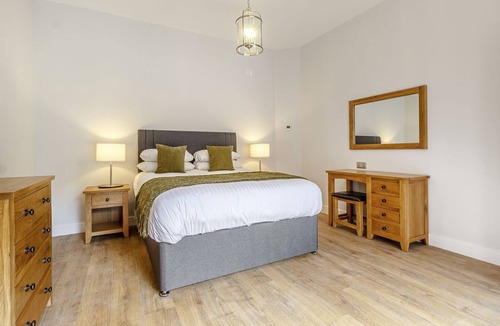 Mansfield Cottage | 1 bedroom accommodation in Edwinstowe