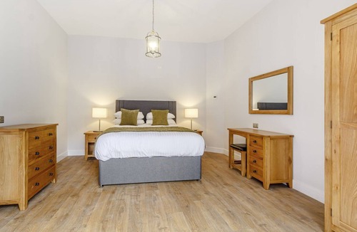 Mansfield Cottage | 1 bedroom accommodation in Edwinstowe