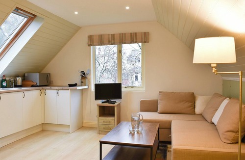 Freshwater Bay Cottage | 1 bedroom accommodation in Freshwater