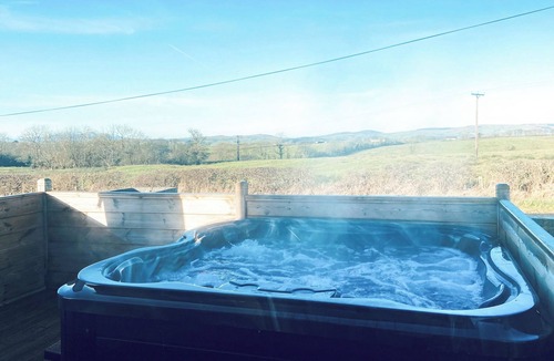 Kilwinning Cottage | 1 bedroom accommodation in Kilwinning