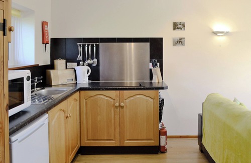 Littlebredy Cottage | 1 bedroom accommodation in Winterbourne, Steepleton