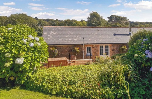 Mount Hawke Cottage | 1 bedroom accommodation in Mount Hawke