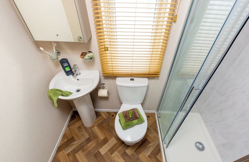 Inverurie Ski Chalet | 1 bedroom accommodation in Nr Kintore