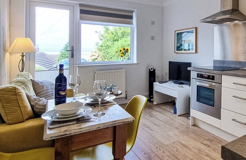 Portishead Cottage | 1 bedroom accommodation in Portishead