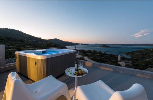 Dragove House | 1 bedroom accommodation in Dragove