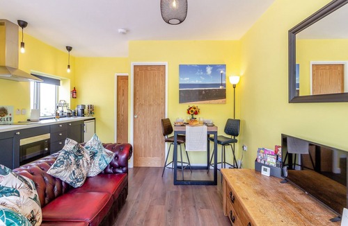 Ammanford Cottage | 1 bedroom accommodation in Ammanford