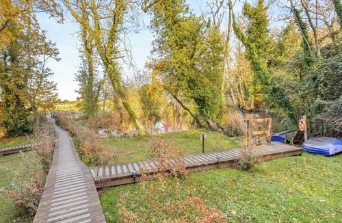 Newmarket Cottage | 1 bedroom accommodation in Cambridge