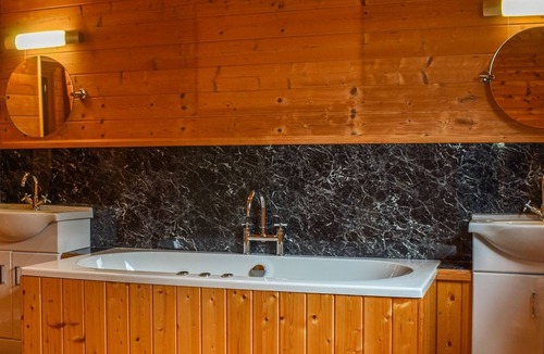 Exebridge Cottage | 1 bedroom accommodation in Dulverton