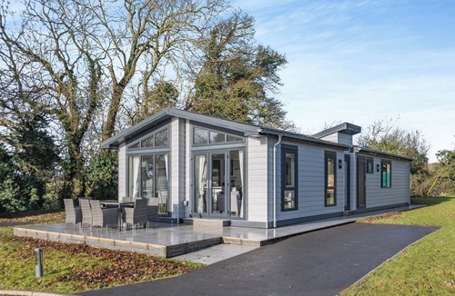 Great Coxwell Ski Chalet | 1 bedroom accommodation in Faringdon