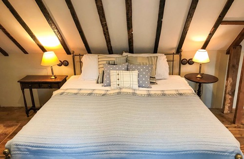 Haslemere Cottage | 1 bedroom accommodation in Fernhurst