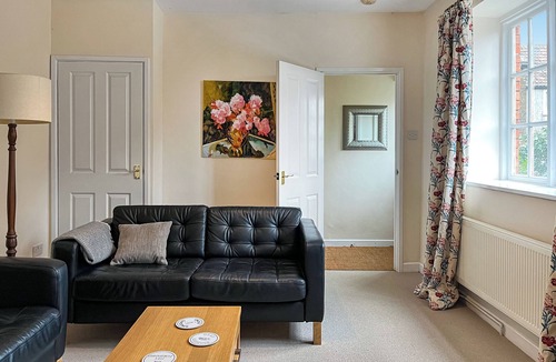 Ilminster Cottage | 1 bedroom accommodation in ILMINSTER