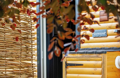 Christchurch Cottage | 1 bedroom accommodation in Knowstone