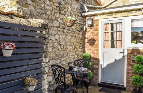 Pickering Cottage | 1 bedroom accommodation in Middleton