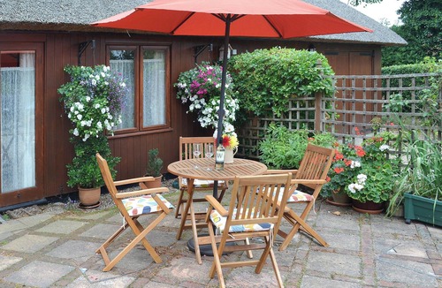 Surlingham Cottage | 1 bedroom accommodation in Surlingham