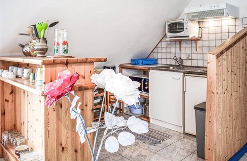 Trelevern Apartment | 1 bedroom accommodation in Trelever