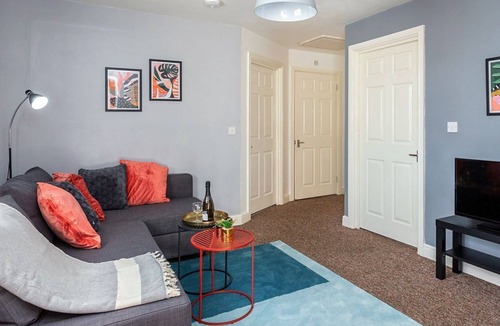 Holbrooks Cottage | 1 bedroom accommodation in Coventry