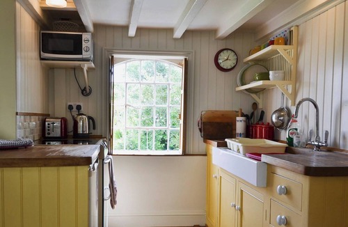 Westbrook Court Cottage | 1 bedroom accommodation in Eardisley