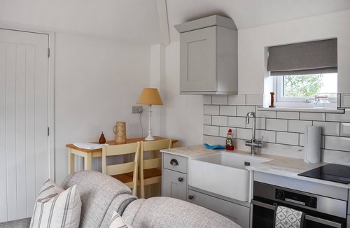 Plumpton Green Cottage | 1 bedroom accommodation in Hassocks