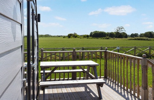 Kirk Sandall Cottage | 1 bedroom accommodation in Hatfield