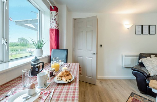 Pentrefelin Cottage | 1 bedroom accommodation in Llandeilo