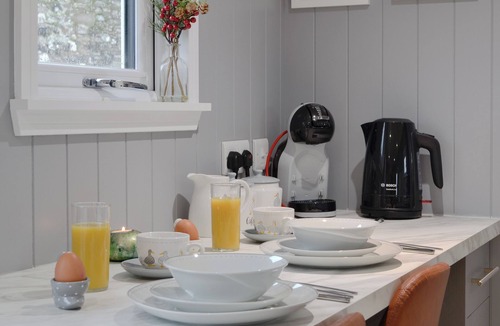 Montrose Cottage | 1 bedroom accommodation in Montrose