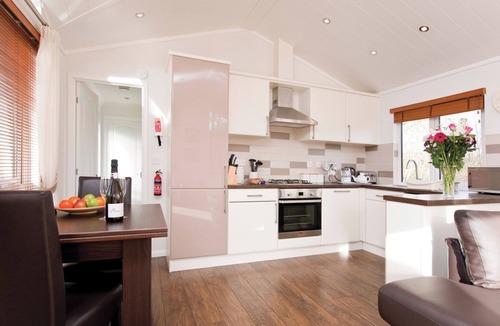 Molleston Ski Chalet | 1 bedroom accommodation in Narberth, Nr Tenby