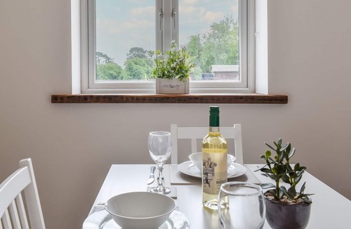 Canford Magna Cottage | 1 bedroom accommodation in Wimborne