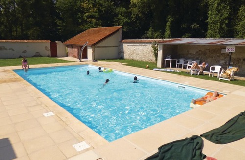 Ocquerre Apartment | 1 bedroom accommodation in Ocquerre