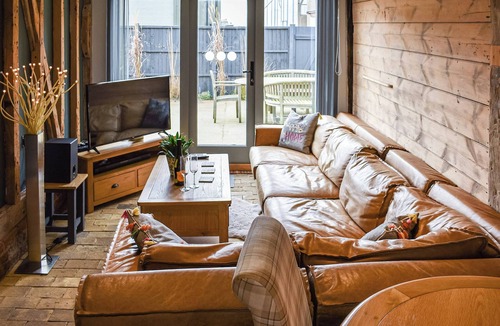 Bawdsey Cottage | 1 bedroom accommodation in Bawdsey