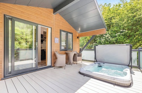 Caerwys Ski Chalet | 1 bedroom accommodation in Caerwys