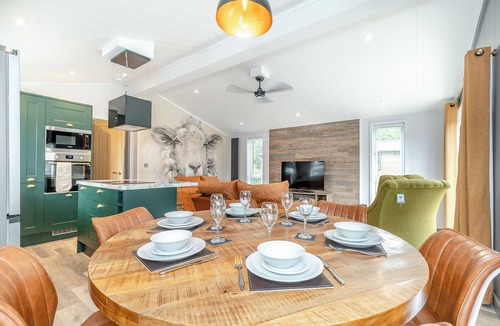 Caerwys Ski Chalet | 1 bedroom accommodation in Caerwys