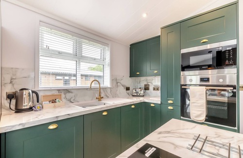 Caerwys Ski Chalet | 1 bedroom accommodation in Caerwys