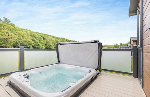 Caerwys Ski Chalet | 1 bedroom accommodation in Caerwys