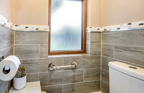 Abercarn Cottage | 1 bedroom accommodation in Cwmcarn